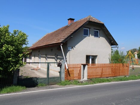 prodej rodinného domu 2+1, pozemek 1521m2, Netřeba okr. Mělník