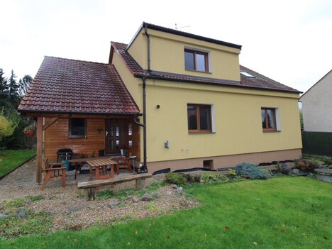 prodej rodinného domu 5+1, pozemek 800m2, Plískov
