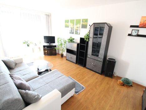prodej bytu 2+1/Lodžie, 61m2, Hlaváčova, Praha 8, u metra Ládví