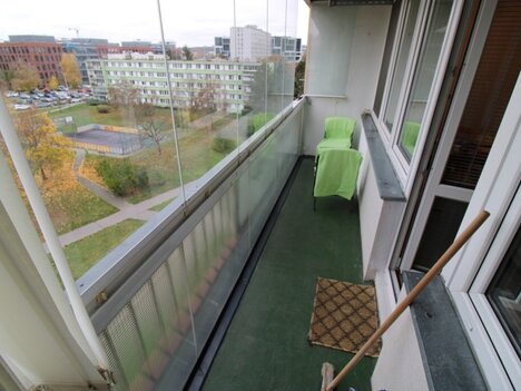 Pronájem bytu 1+kk 28m2, Lodžie, komora, Nekvasilova, Praha 8